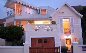 Cheviot Place Guest House
